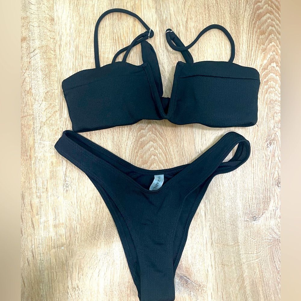 ZAFUL Women's Solid Thin Strap Bikini Set NWOT small